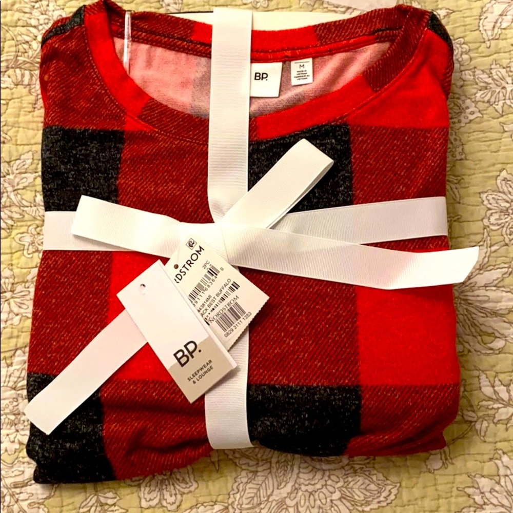 PJ set